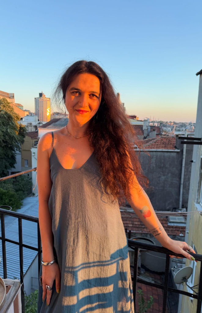 Zoe Lila Öğretmen